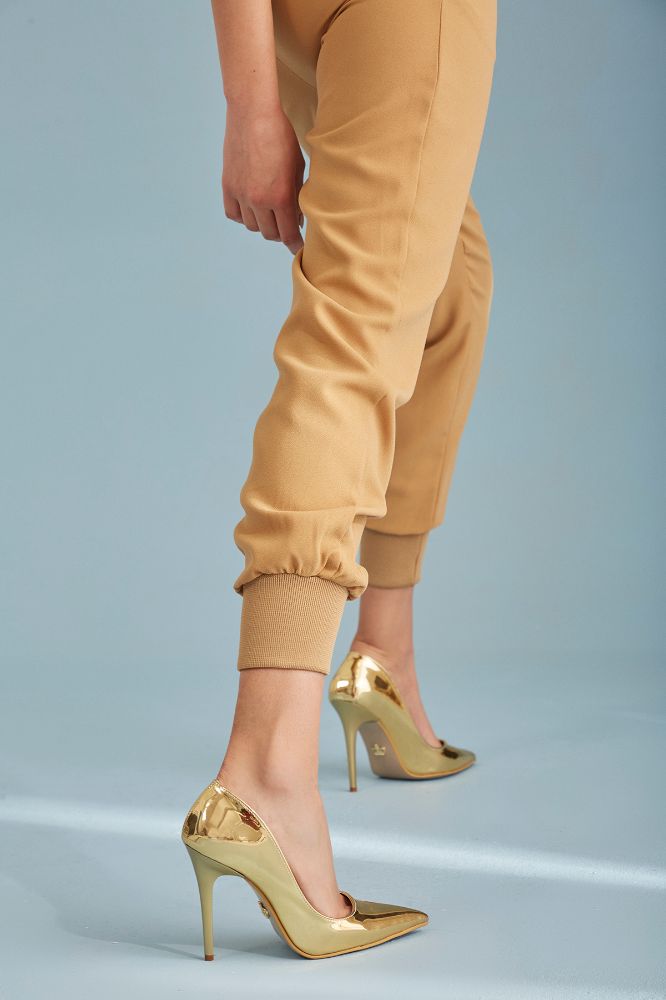 nadja-GOLD-M01917-0001761_0