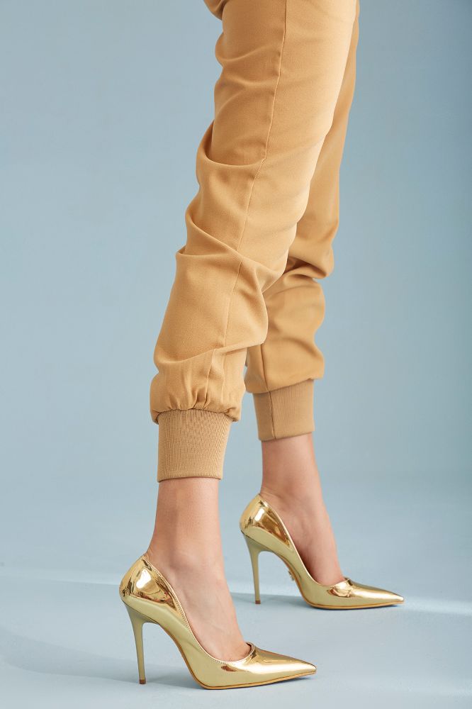 nadja-GOLD-M01917-0001764_0
