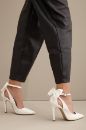 Wizard Papyon Detaylı İnce Topuk 10 Cm Beyaz Mat Stiletto