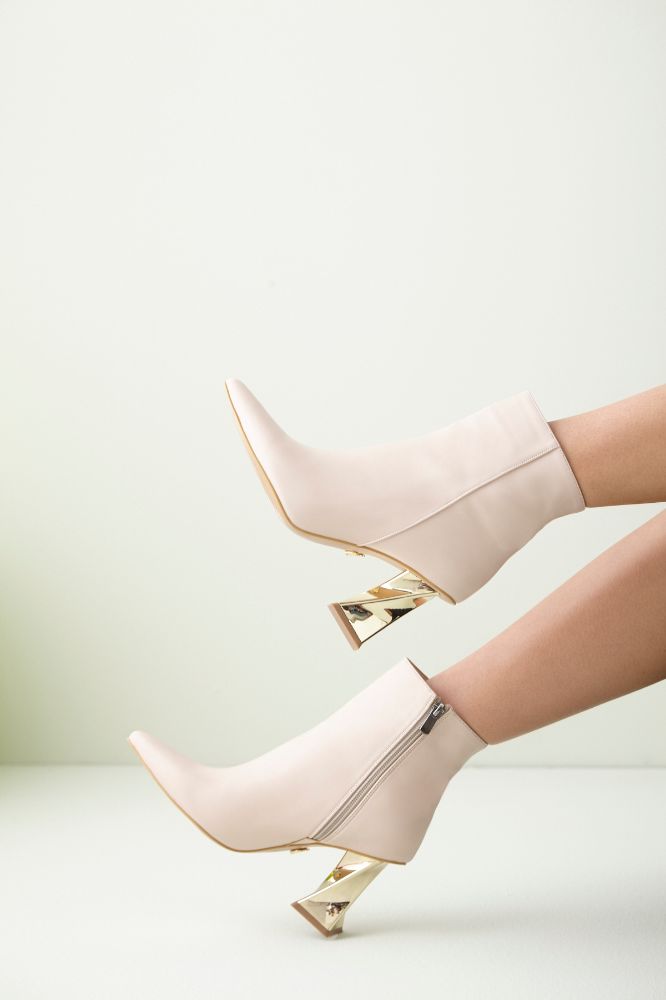 golden-touch-NUDE MAT-M02130-0002687_0