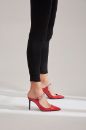 Minerva Stiletto Taş Detaylı İnce Topuk 8 Cm Kırmızı Terlik