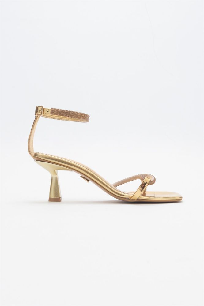 dusana-tasli-GOLD-M02701-0005042_0