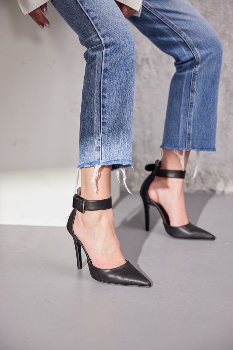 153 02 Walk İnce Topuk 10 Cm Siyah Mat Stiletto resmi