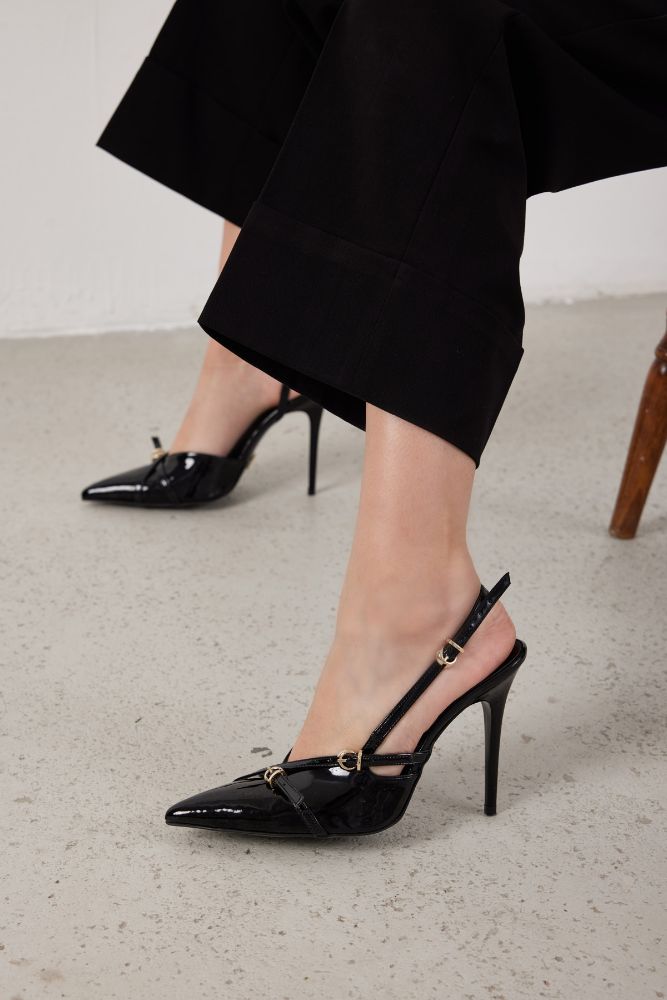 Lani Toka Detaylı İnce Topuk 10 Cm Siyah Rugan Stiletto resmi