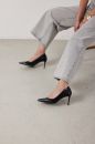 Urbane İnce Topuk 8 Cm Siyah Rugan Stiletto
