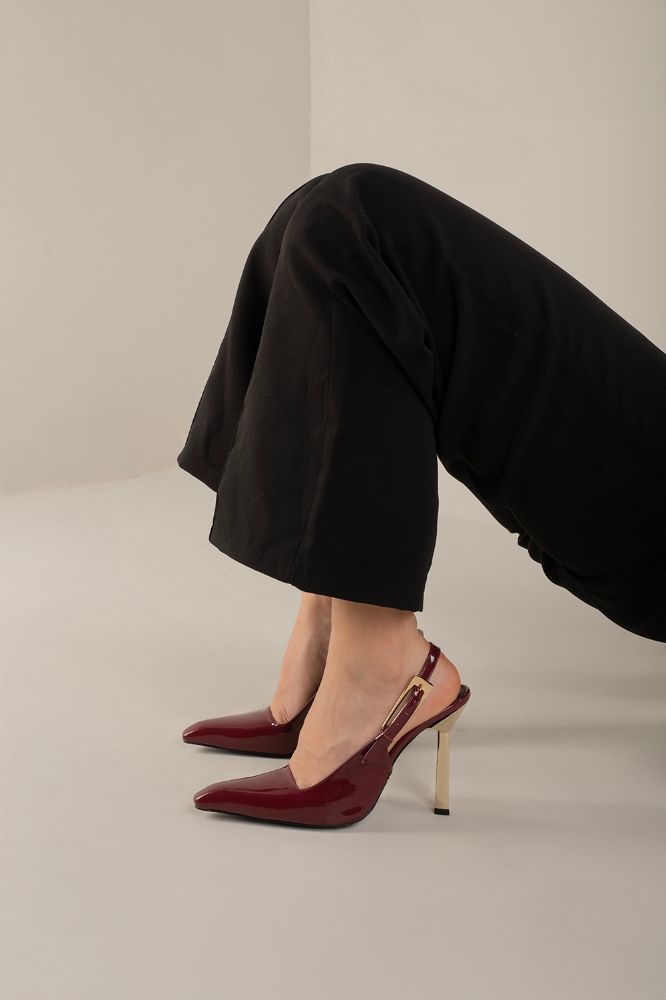Jade Toka Detaylı İnce Topuk 10 Cm Cherry Stiletto resmi