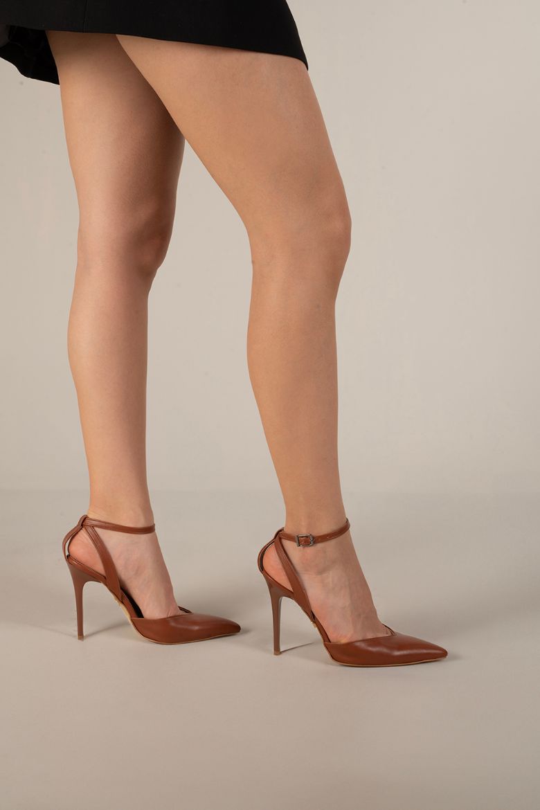 Odalis Bilekten Bantlı İnce Topuk 10 Cm Taba Mat Stiletto resmi