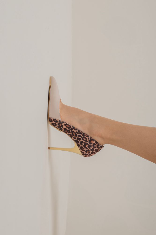 Bai İnce Topuk 10 Cm Ten Leopar Stiletto resmi