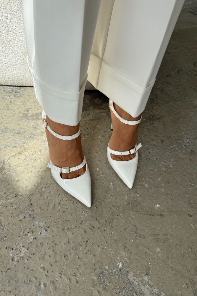 Ava Üç Bantlı İnce Topuk 10 Cm Beyaz Rugan Stiletto resmi