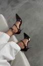 Ava Üç Bantlı İnce Topuk 10 Cm Acı Kahve Rugan Stiletto