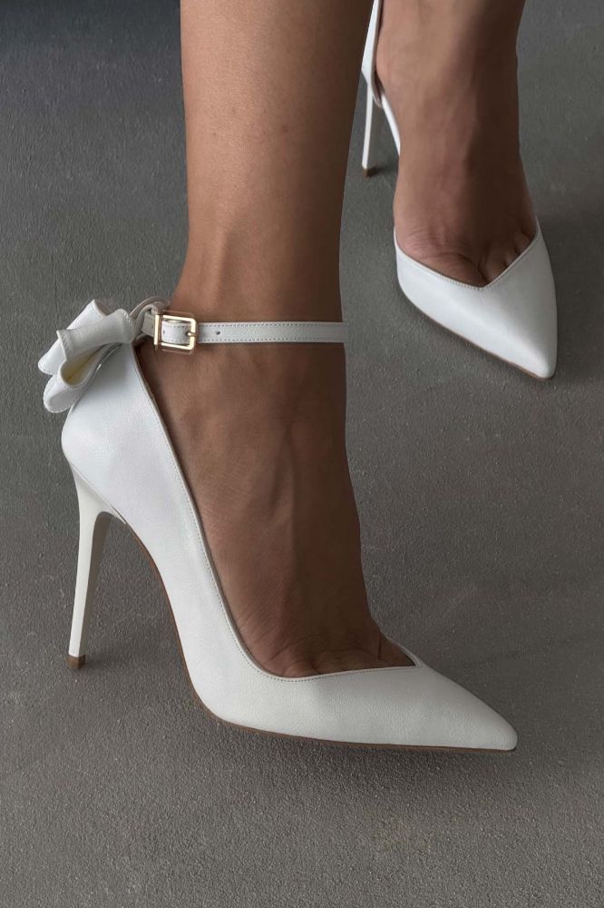 Damia Bilekten Bantlı Papyon Detaylı İnce Topuk 10 Cm Beyaz Mat Stiletto resmi