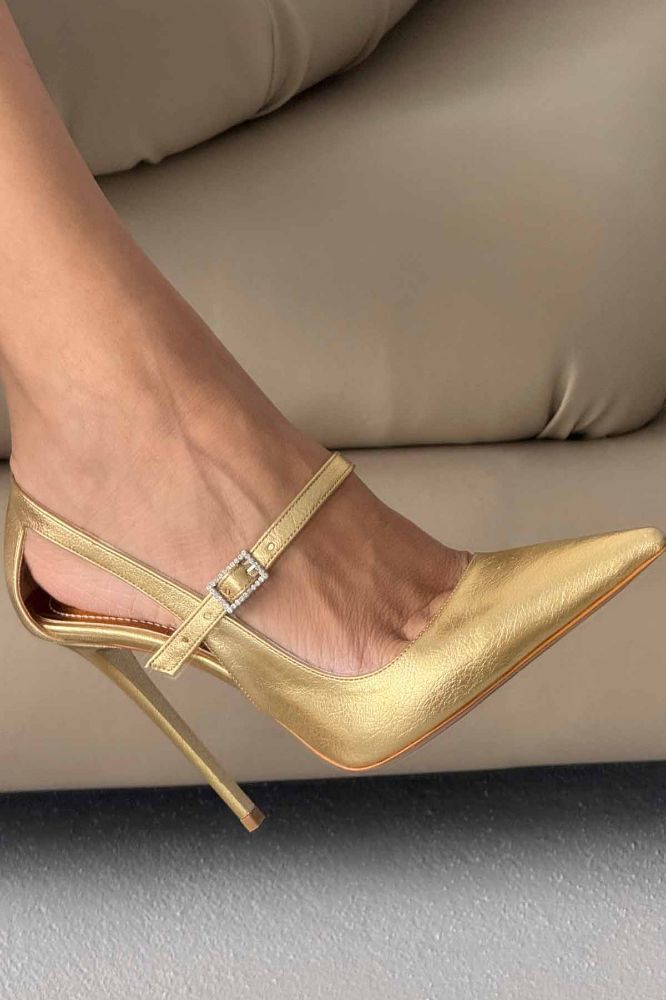 Leida Taşlı Toka Detaylı İnce Topuk 12 Cm Gold Kırışık Stiletto resmi