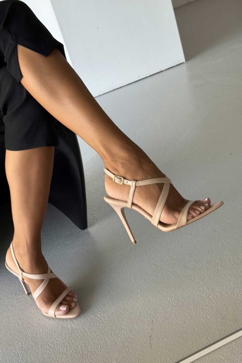 Jolie İnce Topuk 10 Cm Ten Mat Stiletto resmi