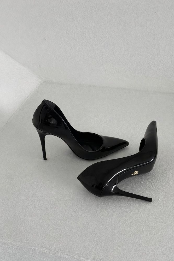 Nadja İnce Topuk 10 Cm Siyah Rugan Stiletto resmi