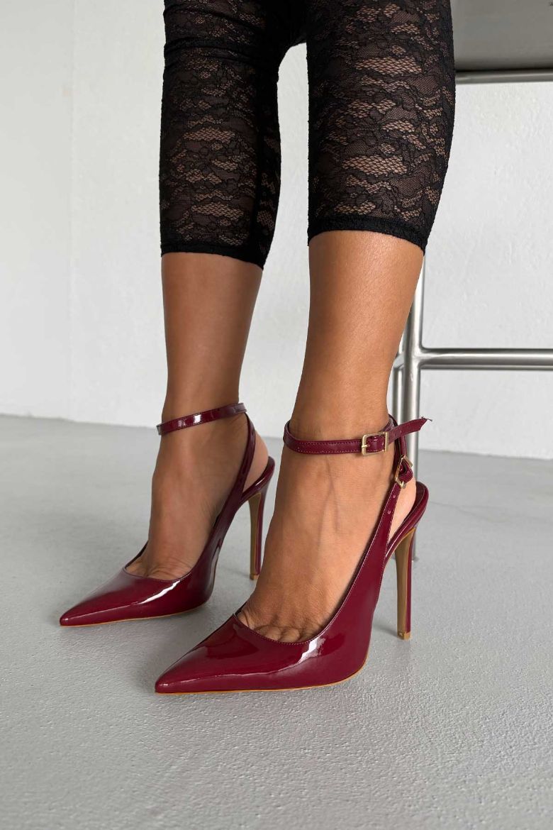 Zion Toka Detaylı İnce Topuk 12 Cm Bordo Rugan Stiletto resmi