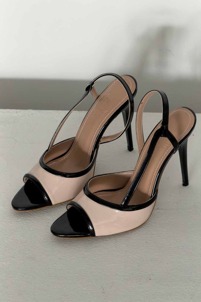 Ksenia  İNCE TOPUK 10 CM NUDE- SİYAH RUGAN TOPUKLU AYAKKABI resmi
