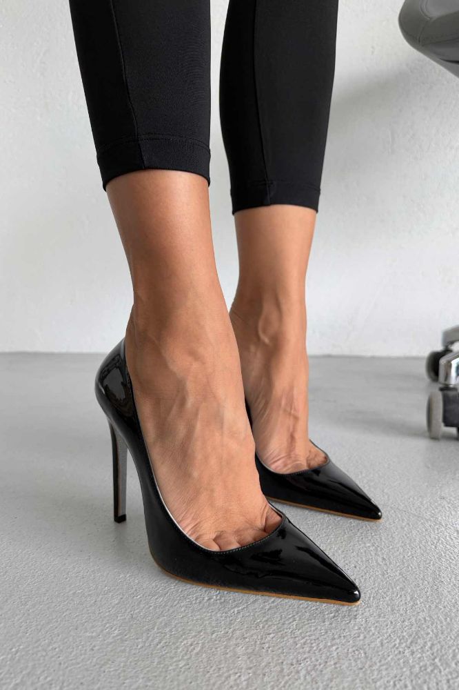 Daria Simli Taban İnce Topuk 12 Cm Siyah Rugan Stiletto resmi